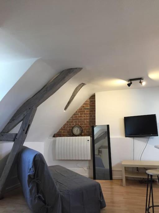 Rennes: Studio 4 Couchages, Proche Commerces, Bus. ภายนอก รูปภาพ