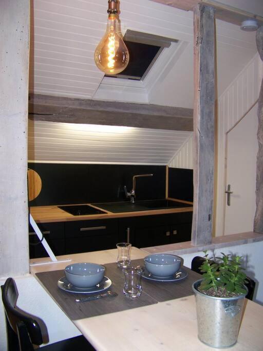 Rennes: Studio 4 Couchages, Proche Commerces, Bus. ภายนอก รูปภาพ